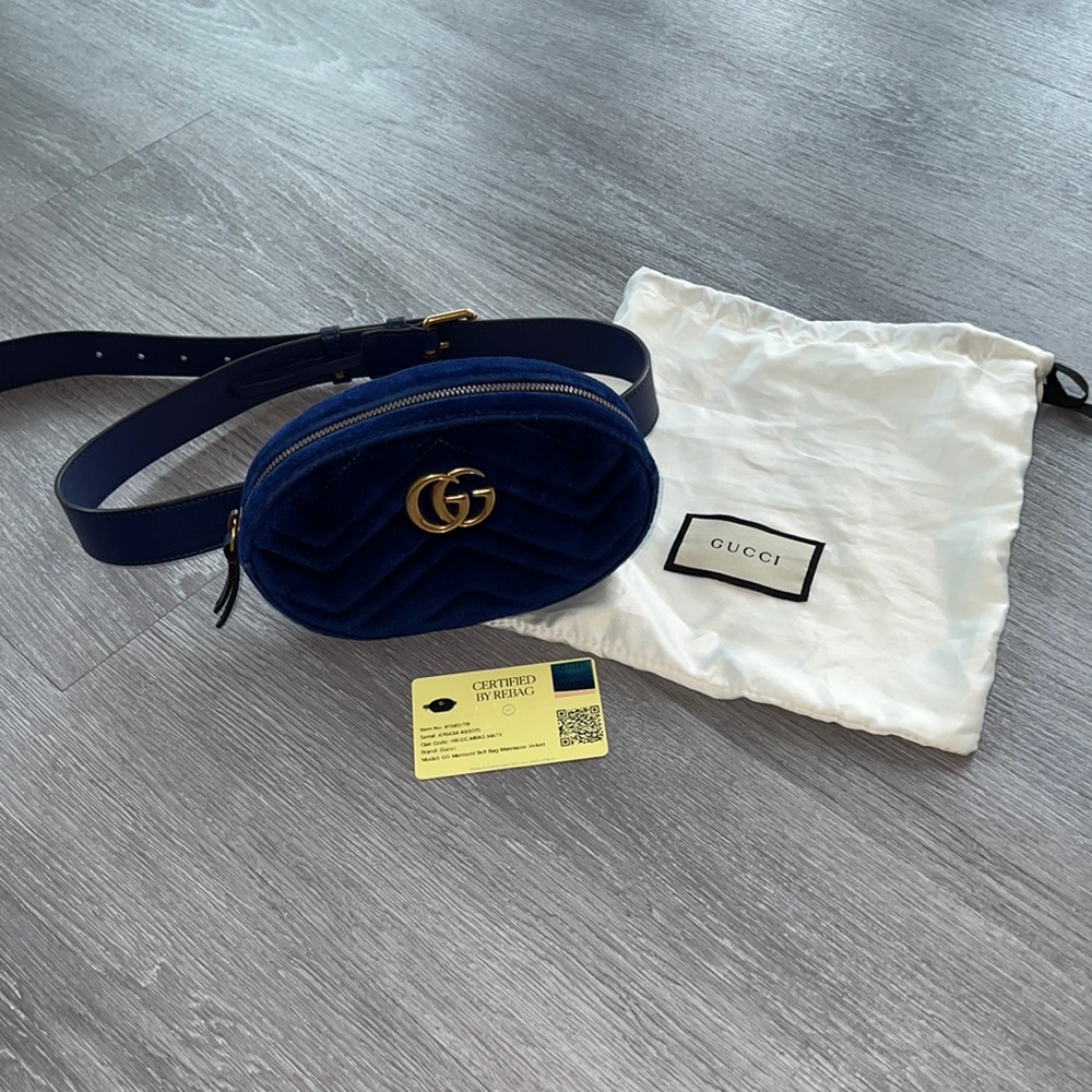 Gucci GG Marmont Belt Bag Matelasse Velvet in Blue